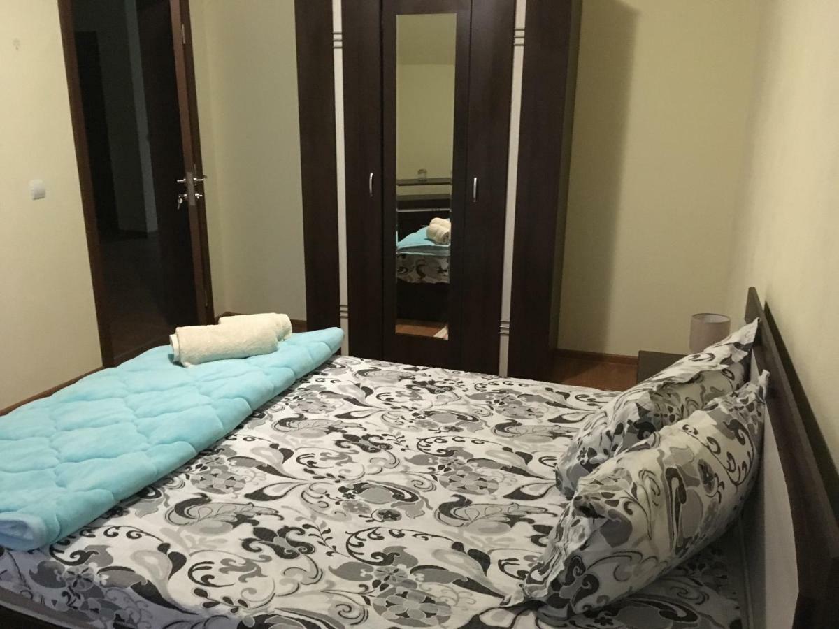 Casa In Zona Linistita, Campia Turziiヴィラ エクステリア 写真