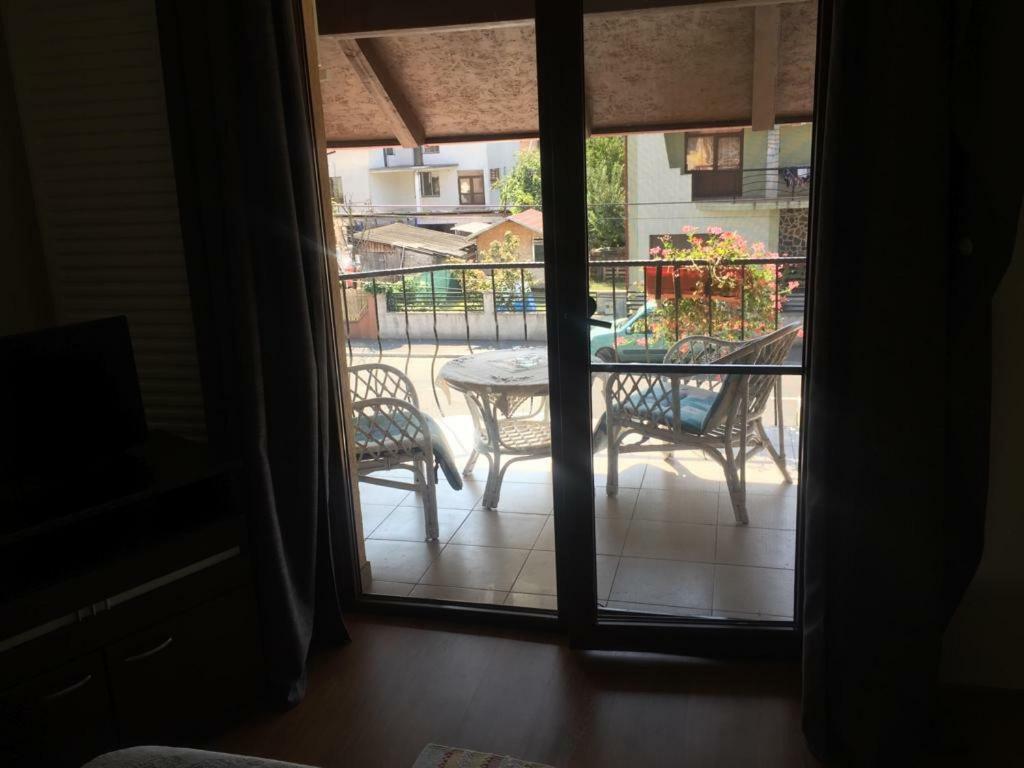 Casa In Zona Linistita, Campia Turziiヴィラ エクステリア 写真